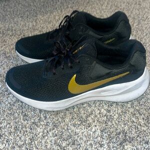Nike Revolution Shoe